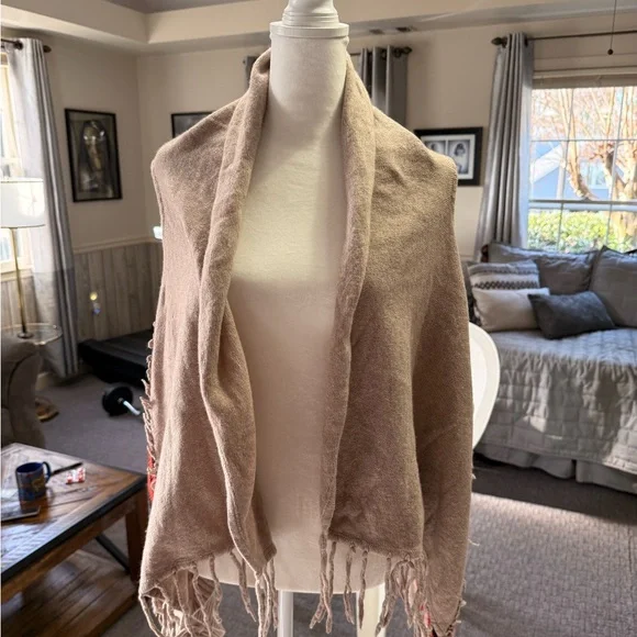 Women's Ella Moss boho Chevron Sweater Vest - Picture 4 of 4